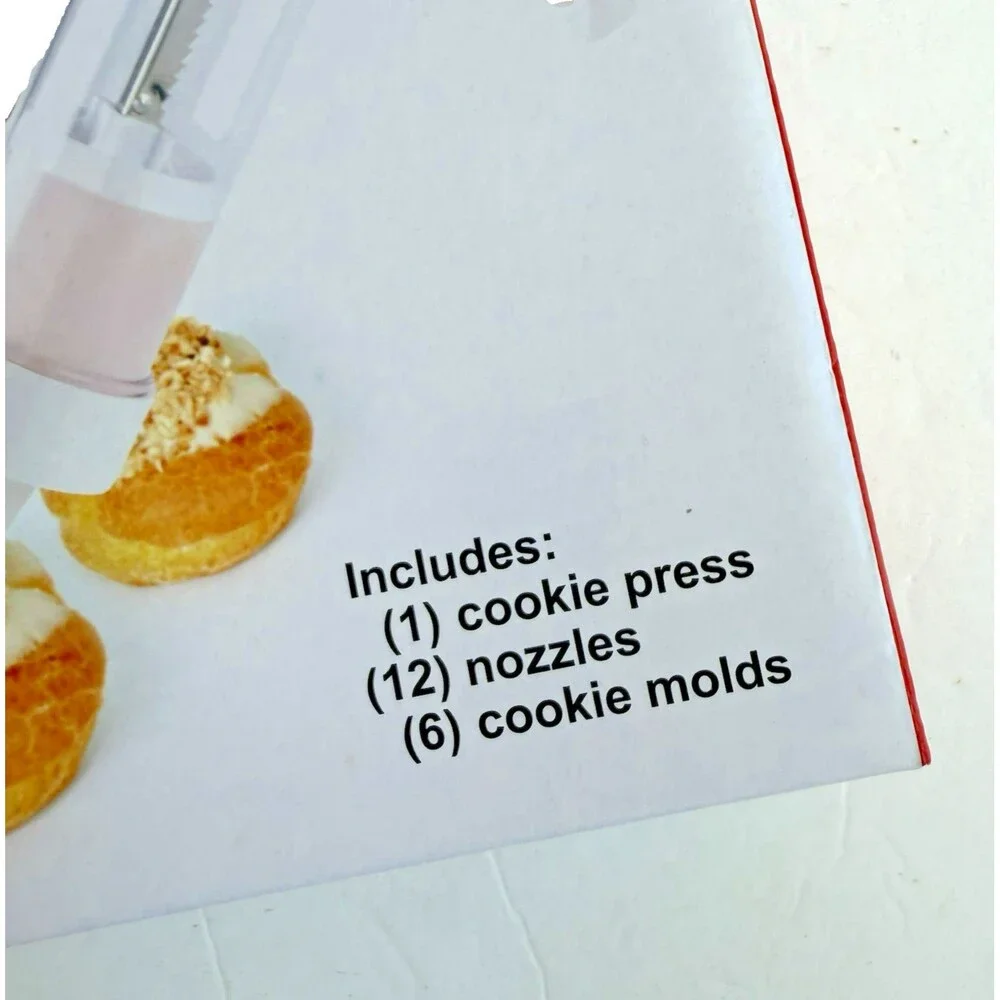 COOKIE DECORATION KIT SMART GOURMET CAKES & 6 COOKIE MOLDS PRESS 12 NOZZLES NEW
